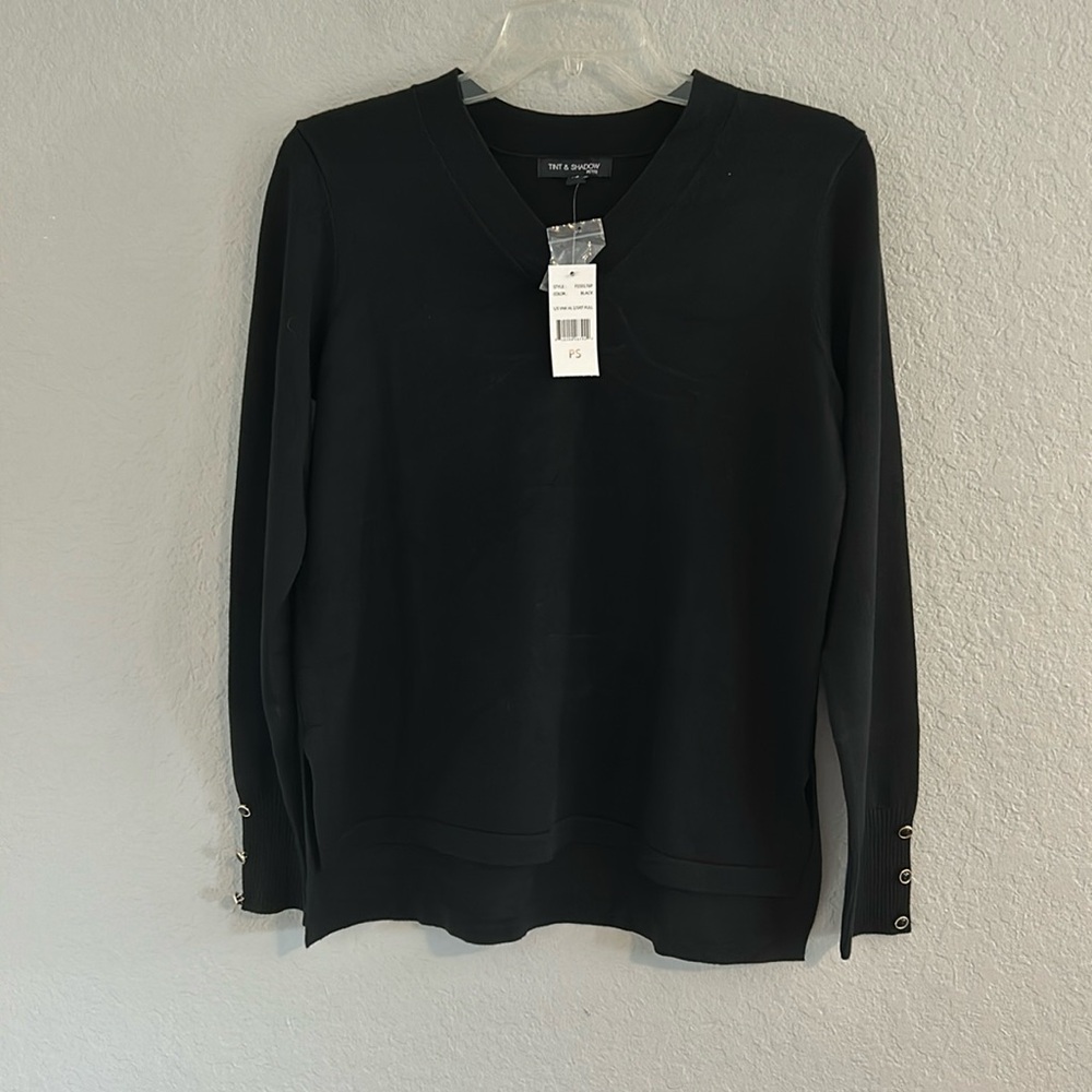 Cute high/low lightweight sweater